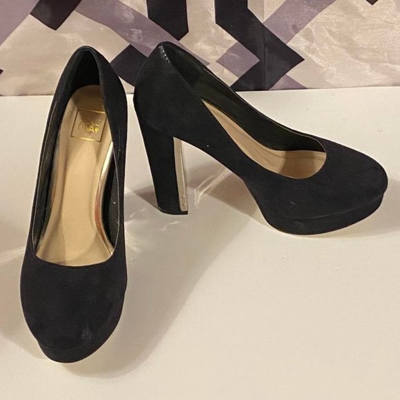 GORGEOUS SUEDE PUMPS - Picture 1 of 4